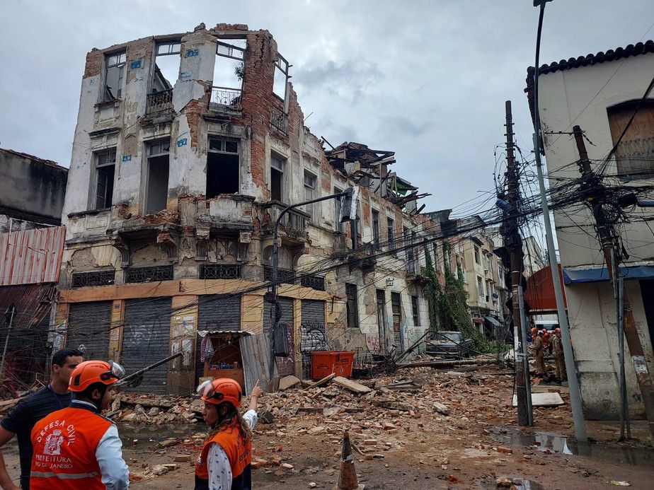 Desabamento de sobrado no Centro do Rio: todos os detalhes da tragédia que deixou uma vítima fatal 3 whatsapp image 2025 03 20 at 146466185972205755029