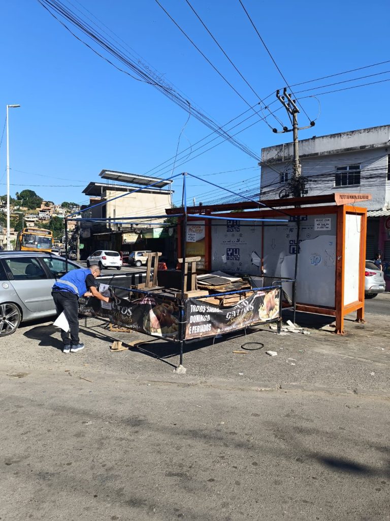 Fiscalização urbana em Belford Roxo identifica comércios irregulares e lixo acumulado em calçadas 6 img 20250616 wa00986217836042314783164