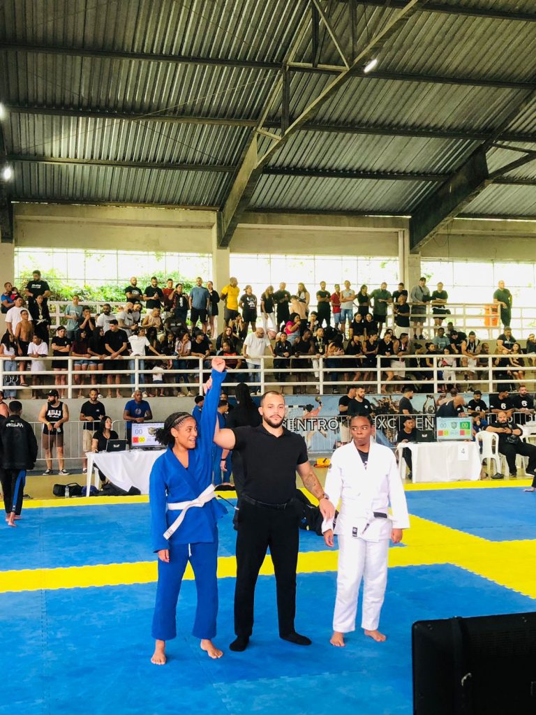 Equipe de Belford Roxo conquista 7 medalhas no 21º Open de Jacarepaguá de Jiu-Jítsu 3 img 20250623 wa00575904090216524172392
