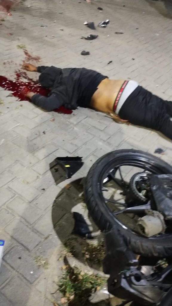 Motorista reage a assalto e atropela criminoso em Belford Roxo 7 img 20250824 wa07472546669997716757685