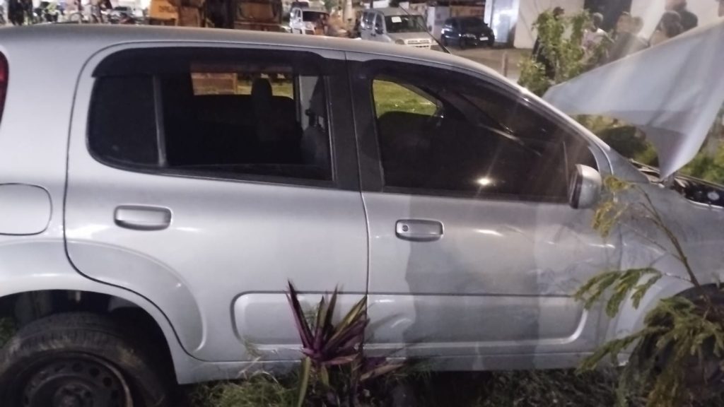 Motorista reage a assalto e atropela criminoso em Belford Roxo 3 img 20250824 wa0750285188425936212554