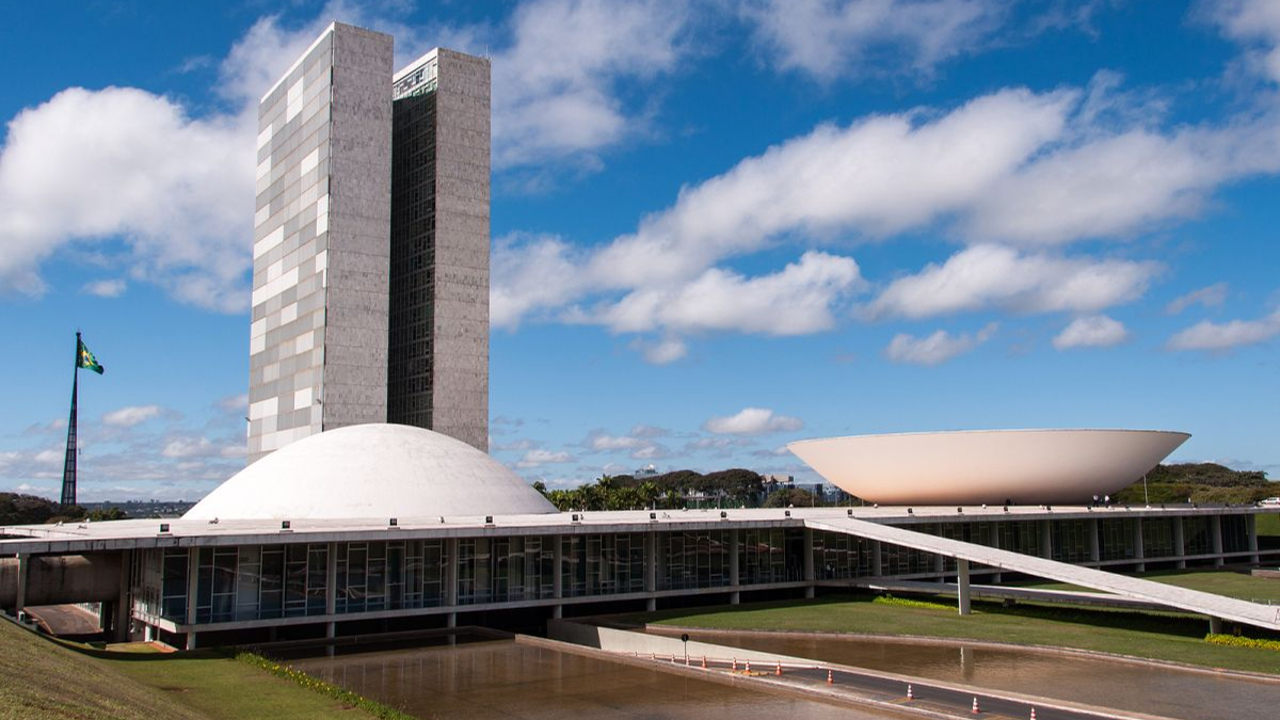 Congresso-Senado-foto-bigstock-1-crop-20231024142225.jpg