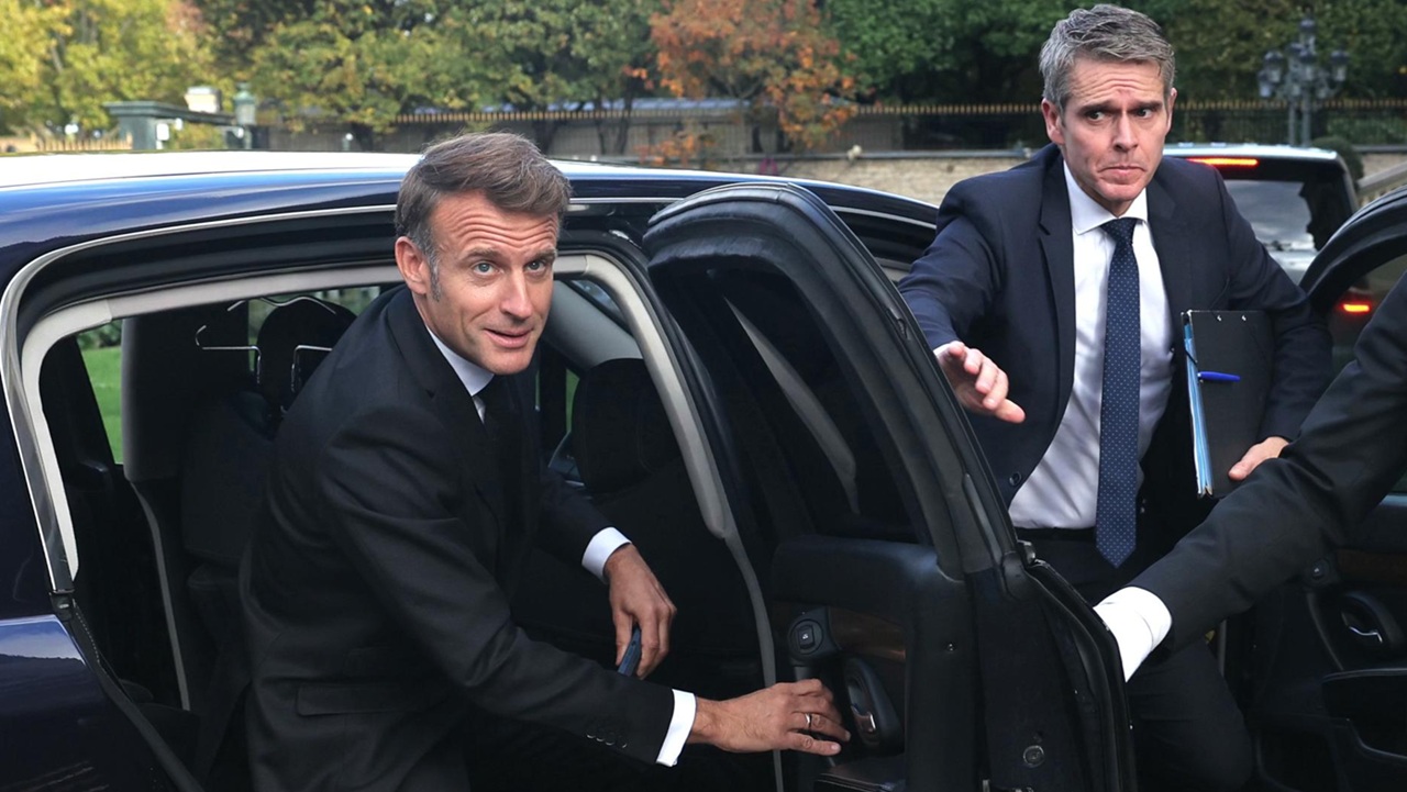 crise.macron.jpg